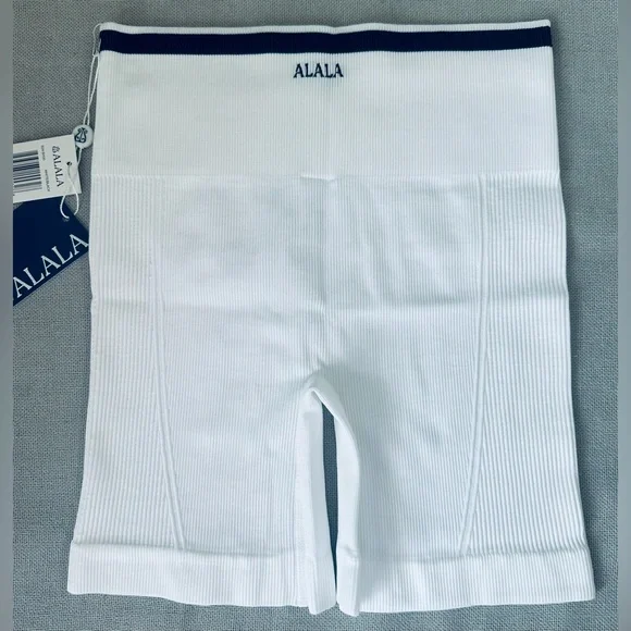 2pc Set ALALA Barre Seamless Tank Top & Shorts - Picture 13 of 16